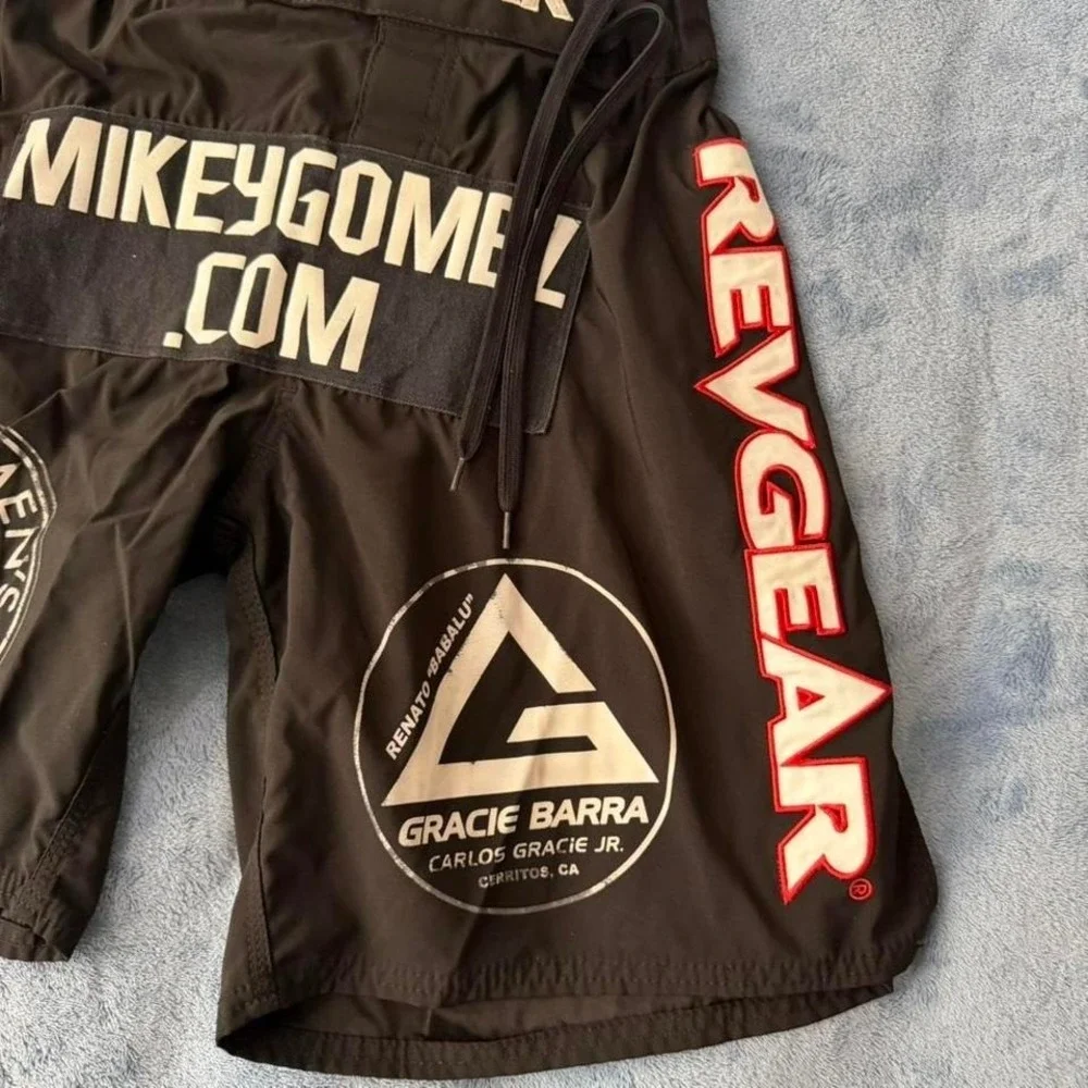 Revgear black Gracie Barra shorts men size 32